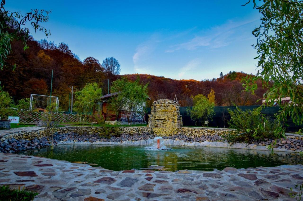 Green Property Dofteana Exterior foto